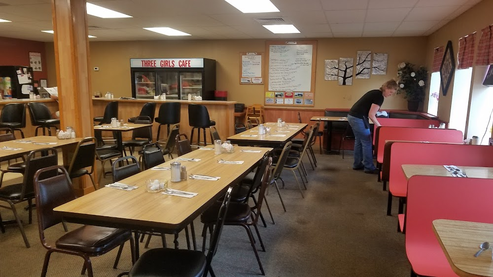Three Girls Cafe dining room